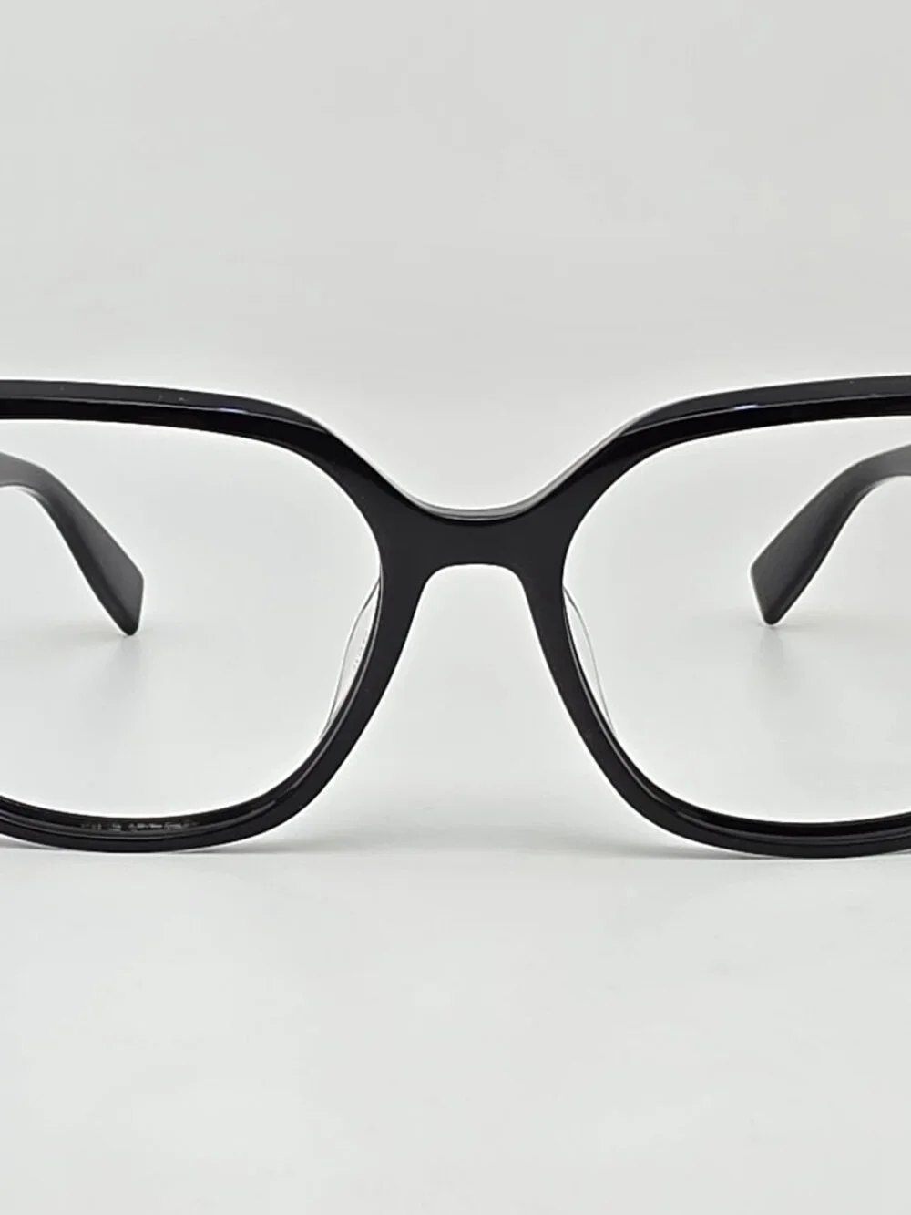 Furla VFU665K Col.0700 Shiny Black Gold Cat Eye Eyeglasses Frame 55-17-135